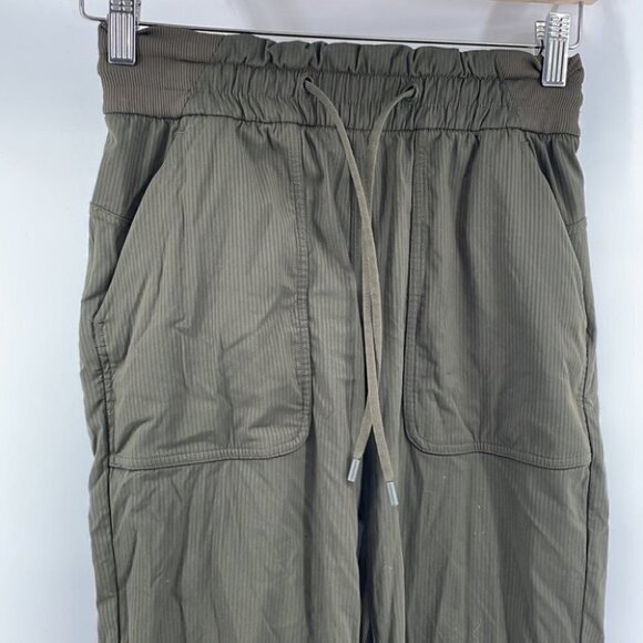 𝅺lululemon Beyond the Studio Crop Dark Olive sz 4 - Picture 4 of 9